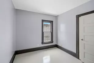 4722 W Garfield Ave, Milwaukee, WI 53208 - Photo 12