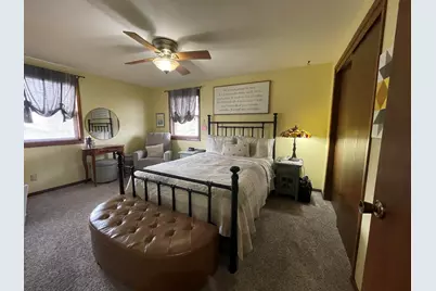 137  Chippewa Dr, Sheboygan Falls, WI 53085 - Photo 12