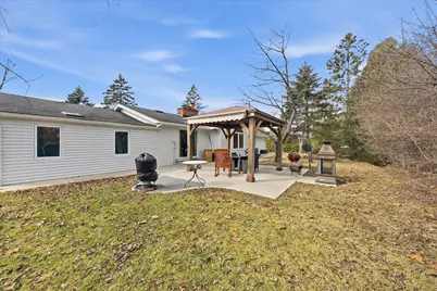 12652 N River Forest Cir, Mequon, WI 53092 - Photo 26