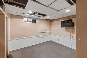 7200 W Grantosa Dr, Milwaukee, WI 53218 - Photo 22