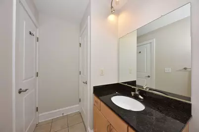 2121 N Cambridge Ave #205, Milwaukee, WI 53202 - Photo 14