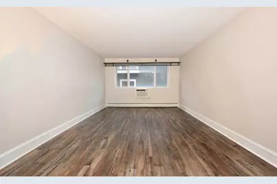 2121 N Cambridge Ave #205, Milwaukee, WI 53202 - Photo 8