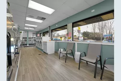 131  Wells St, Lake Geneva, WI 53147 - Photo 6