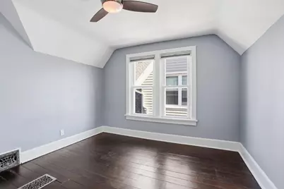 1425 E Russell Ave, Milwaukee, WI 53207 - Photo 26