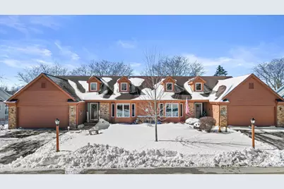 W179N9773  Riversbend Cir, Germantown, WI 53022 - Photo 1