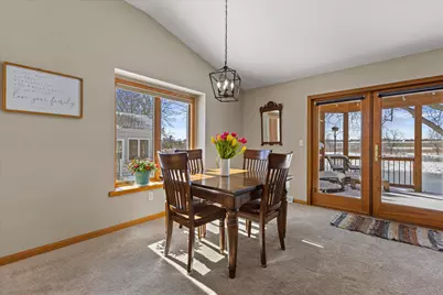 W179N9773  Riversbend Cir, Germantown, WI 53022 - Photo 10