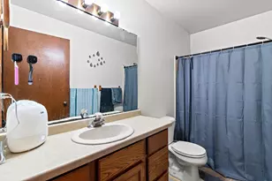 4510 Menasha Ave, Manitowoc, WI 54220 - Photo 14