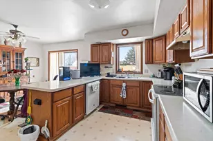 4510 Menasha Ave, Manitowoc, WI 54220 - Photo 40