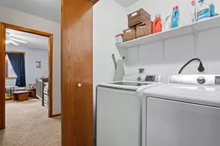 1155 W Madison Ave, Cleveland, WI 53015 - Photo 12