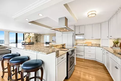 929 N Astor St #1506-08, Milwaukee, WI 53202 - Photo 14