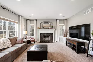 N72W7763 Harvest Ln, Cedarburg, WI 53012 - Photo 18