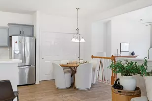 2253 W Vista Bella Dr, Oak Creek, WI 53154 - Photo 12