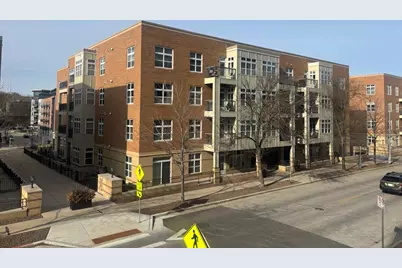 1915 N Water St #300, Milwaukee, WI 53202 - Photo 1