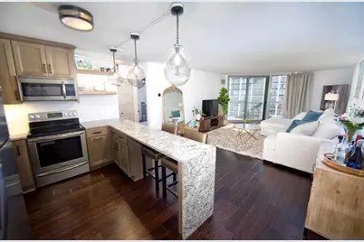 1660 N Prospect Ave #1206, Milwaukee, WI 53202 - Photo 10