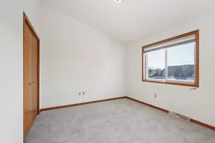 1078 4th St, Fond du Lac, WI 54935 - Photo 12