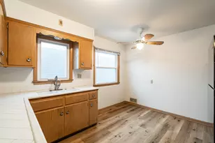 2137 S 71st St, West Allis, WI 53219 - Photo 6