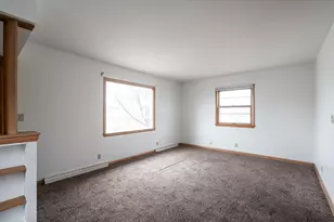2137 S 71st St, West Allis, WI 53219 - Photo 10