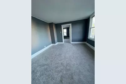 2305 W Burnham St #2305a, Milwaukee, WI 53204 - Photo 10