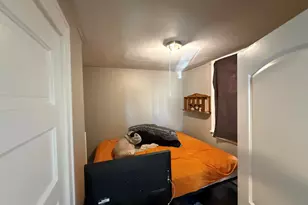 2305 W Burnham St, Milwaukee, WI 53204 - Photo 16