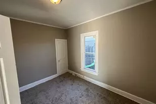 2305 W Burnham St, Milwaukee, WI 53204 - Photo 24