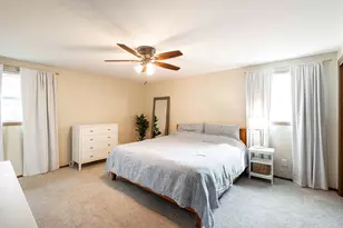 1205 Ayrshire Ln, Waukesha, WI 53186 - Photo 16