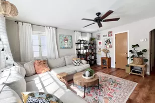 160 W Crawford Ave, Milwaukee, WI 53207 - Photo 10