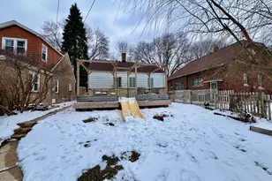 160 W Crawford Ave, Milwaukee, WI 53207 - Photo 28