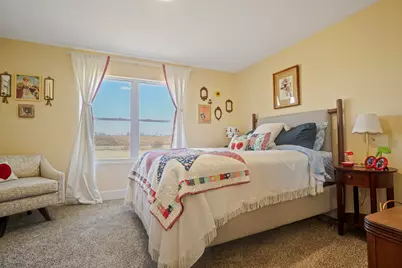 271  Hidden Bluff Rd, Belgium, WI 53013 - Photo 10