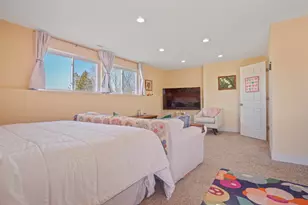 271 Hidden Bluff Rd, Belgium, WI 53013 - Photo 16