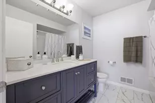 2330 S Sunny Slope Rd, New Berlin, WI 53151 - Photo 8