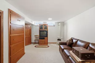 N9376 E Shore Rd, East Troy, WI 53149 - Photo 28