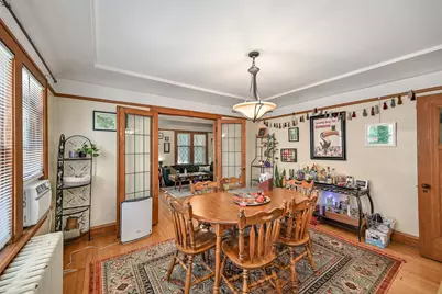 1907 E Wood Pl #1909, Shorewood, WI 53211 - Photo 8