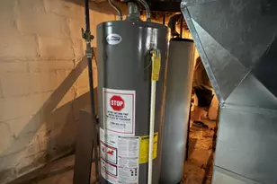 1570 S 57th St, West Allis, WI 53214 - Photo 30