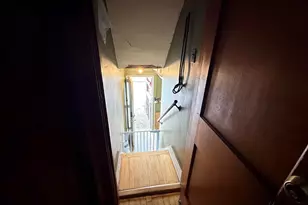 1570 S 57th St, West Allis, WI 53214 - Photo 4