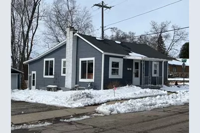 136 N Jefferson St, Whitewater, WI 53190 - Photo 2