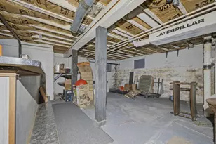 3026 S Hanson Ave, Milwaukee, WI 53207 - Photo 18