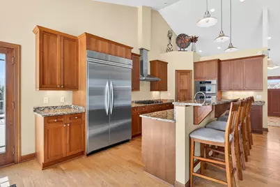 7864  Noah Ln, Wayne, WI 53090 - Photo 20