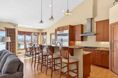 7864  Noah Ln, Wayne, WI 53090 - Photo 18