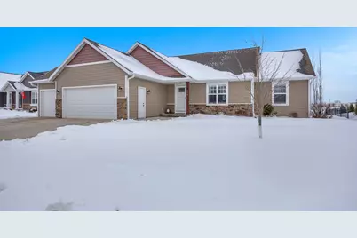 538  T-Bird Dr, Fond du Lac, WI 54935 - Photo 32