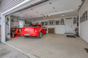 538 T-Bird Dr, Fond du Lac, WI 54935 - Photo 2