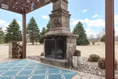 2394  Wildlife Ct, Richfield, WI 53076 - Photo 10