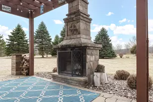 2394 Wildlife Ct, Richfield, WI 53076 - Photo 10