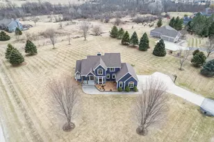 2394 Wildlife Ct, Richfield, WI 53076 - Photo 16