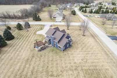 2394  Wildlife Ct, Richfield, WI 53076 - Photo 18