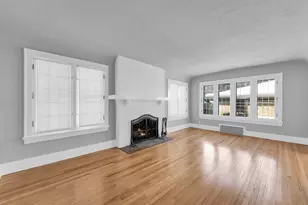 2066 S 107th St, West Allis, WI 53227 - Photo 16