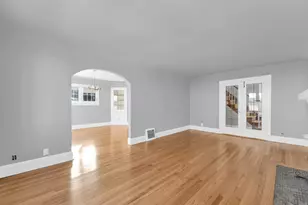 2066 S 107th St, West Allis, WI 53227 - Photo 18