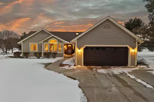 S47W25739 Wood Lilly Ln, Waukesha, WI 53189 - Photo 58