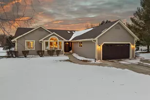 S47W25739 Wood Lilly Ln, Waukesha, WI 53189 - Photo 46