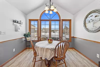 S47W25739  Wood Lilly Ln, Waukesha, WI 53189 - Photo 12