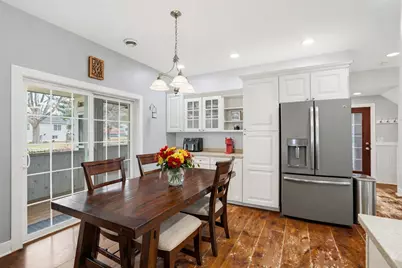 6621  Heidelberg Cir, Racine, WI 53185 - Photo 8